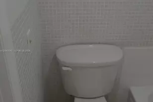 1910 W 56th St, Hialeah, FL 33012 - Photo 11