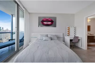 888 Biscayne Blvd #3907, Miami, FL 33132 - Photo 21