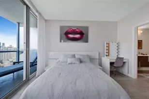 888 Biscayne Blvd, Miami, FL 33132 - Photo 21