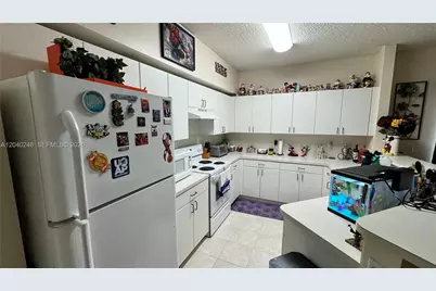 2324 SE 23rd Rd #2324, Homestead, FL 33035 - Photo 5