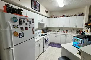 2324 SE 23rd Rd, Homestead, FL 33035 - Photo 5
