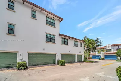 11355 SW 14th St, Pembroke Pines, FL 33025 - Photo 45