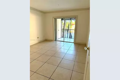 15187 W Loch Isle Dr W #15187, Miami Lakes, FL 33014 - Photo 13