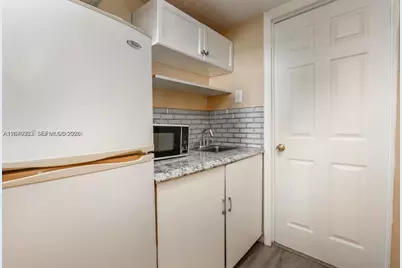 1021 SW 104th Ct #2, Miami, FL 33174 - Photo 3