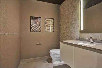 68 SE 6th St #1004, Miami, FL 33131 - Photo 23