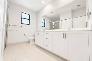 1523 SW 29th St, Fort Lauderdale, FL 33315 - Photo 11