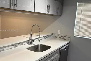18350 Mediterranean Blvd, Hialeah, FL 33015 - Photo 11