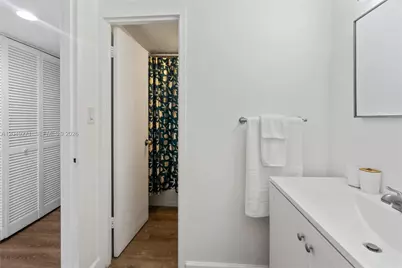 100 Lincoln Rd #538, Miami Beach, FL 33139 - Photo 13