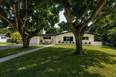 8265 SW 149th Dr, Palmetto Bay, FL 33158 - Photo 1