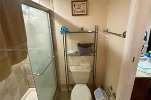 4875 SW 152nd Pl, Miami, FL 33185 - Photo 15