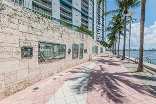 325 S Biscayne Blvd, Miami, FL 33131 - Photo 69