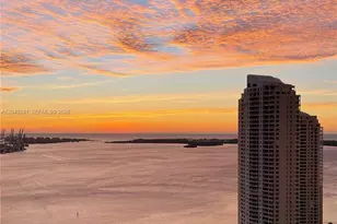 325 S Biscayne Blvd, Miami, FL 33131 - Photo 23