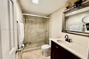 1100 SE 4th Ave, Deerfield Beach, FL 33441 - Photo 9