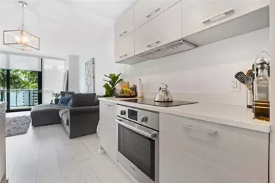 650 NE 32nd St #703, Miami, FL 33137 - Photo 7