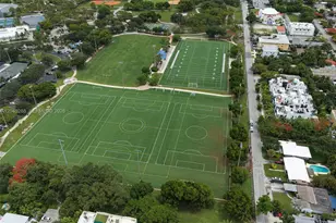611 NE 14th Ave, Fort Lauderdale, FL 33304 - Photo 25