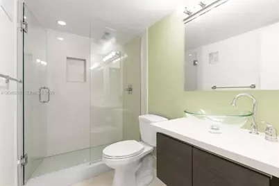 611 NE 14th Ave #206, Fort Lauderdale, FL 33304 - Photo 13
