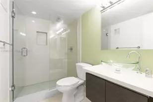 611 NE 14th Ave, Fort Lauderdale, FL 33304 - Photo 13