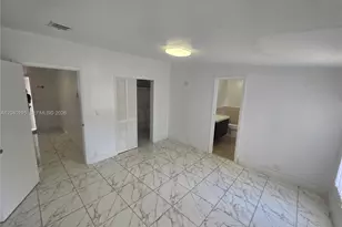 1529 SW 131st Ave, Miami, FL 33184 - Photo 9