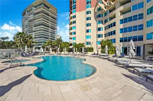 300 South Pointe Dr, Miami Beach, FL 33139 - Photo 43