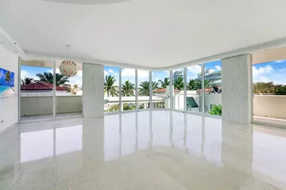 300 S Pointe Dr #405, Miami Beach, FL 33139 - Photo 3