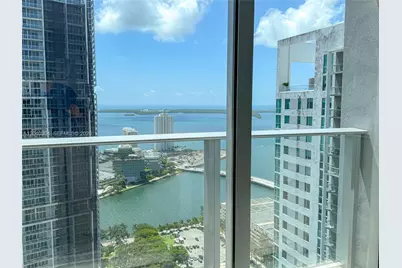 77 SE 5 #4015, Miami, FL 33131 - Photo 13