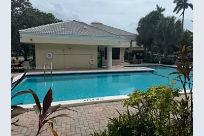 2445 SW 18th Ter #105, Fort Lauderdale, FL 33315 - Photo 13