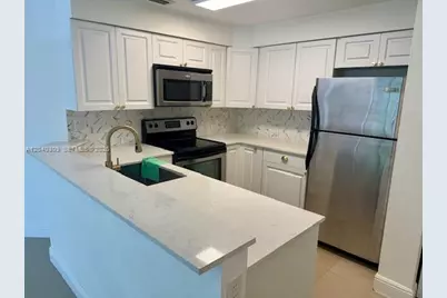 2445 SW 18th Ter #105, Fort Lauderdale, FL 33315 - Photo 1