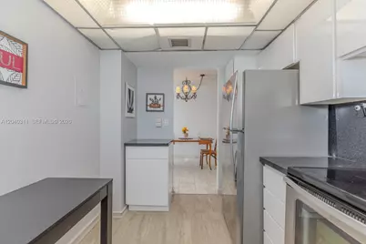 137 Golden Isles Dr #809, Hallandale Beach, FL 33009 - Photo 13