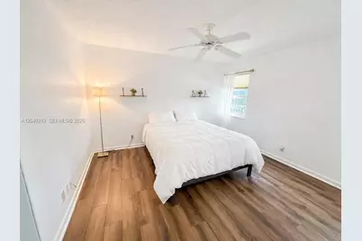 860 SE 6th Ave #409, Deerfield Beach, FL 33441 - Photo 5