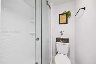 860 SE 6th Ave, Deerfield Beach, FL 33441 - Photo 5