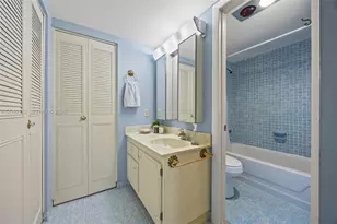 860 SE 6th Ave, Deerfield Beach, FL 33441 - Photo 3