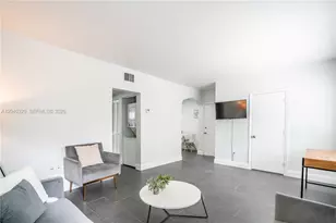 1007 Bay Dr, Miami Beach, FL 33141 - Photo 5