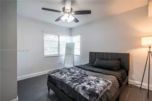 1007 Bay Dr, Miami Beach, FL 33141 - Photo 11