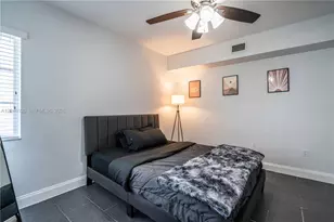 1007 Bay Dr, Miami Beach, FL 33141 - Photo 13