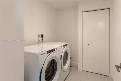 5350 NW 84th Ave #1001, Doral, FL 33166 - Photo 31