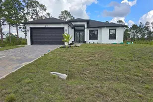 815 Anaconda Ave S, Lehigh Acres, FL 33974 - Photo 1
