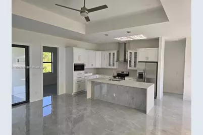 815 Anaconda Ave S, Lehigh Acres, FL 33974 - Photo 5