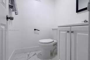 6780 W 2nd Ct, Hialeah, FL 33012 - Photo 31