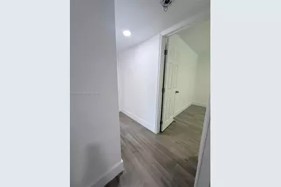6780 W 2nd Ct #212, Hialeah, FL 33012 - Photo 25