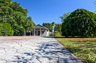 2218 N Harding St, Hollywood, FL 33020 - Photo 11