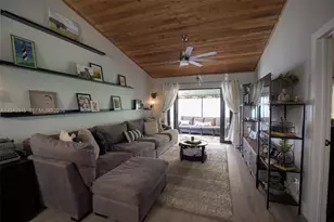 8356 NW 37th Pl, Sunrise, FL 33351 - Photo 17