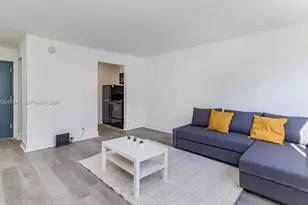 143 SW 9th St, Miami, FL 33130 - Photo 5
