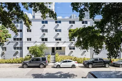 143 SW 9th St #301, Miami, FL 33130 - Photo 15