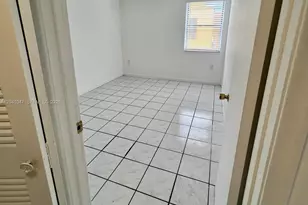 636 NW 114th Ave, Sweetwater, FL 33172 - Photo 7