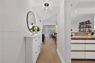 630 Tennis Club Dr, Fort Lauderdale, FL 33311 - Photo 3
