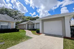 532 SE 21st Dr, Homestead, FL 33033 - Photo 1