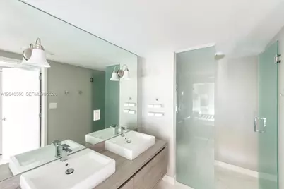 400 Sunny Isles Blvd #104, Sunny Isles Beach, FL 33160 - Photo 25