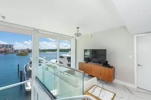 400 Sunny Isles Blvd, Sunny Isles Beach, FL 33160 - Photo 19