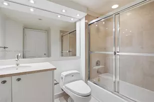 16500 Collins Ave, Sunny Isles Beach, FL 33160 - Photo 39