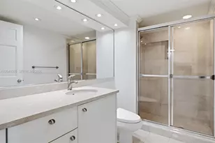 16500 Collins Ave, Sunny Isles Beach, FL 33160 - Photo 45
